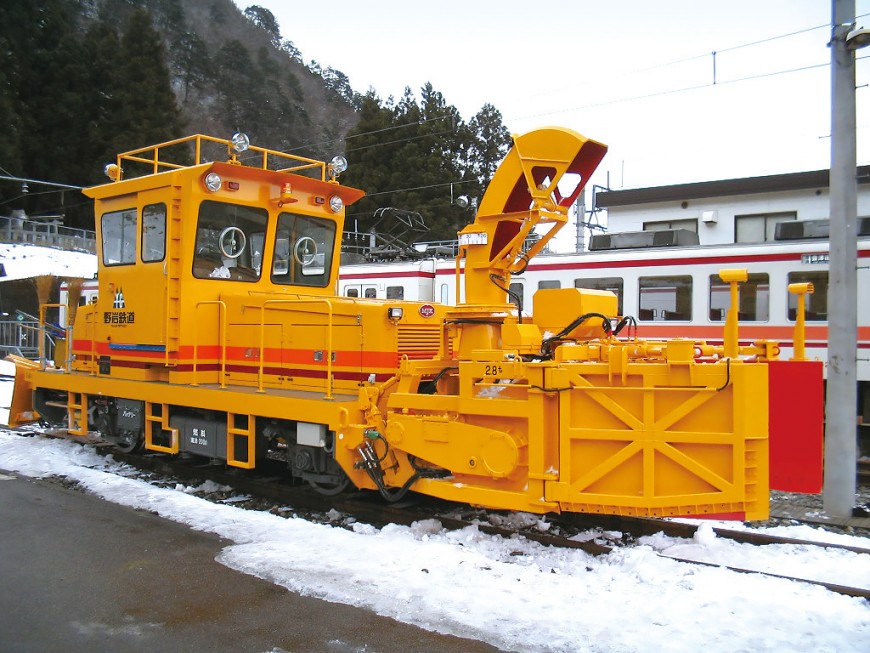 軌道モータカー（除雪装置付） MR0131