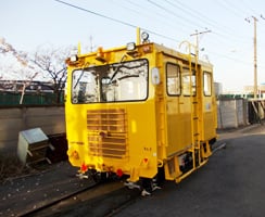 軌道モータカー MR2565
